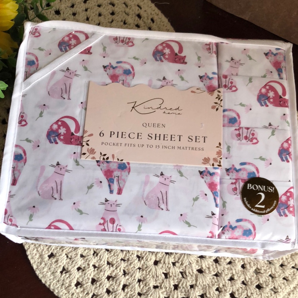 Pink Cat Sheet Set - Queen